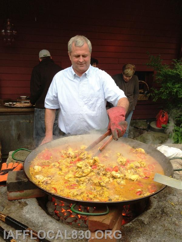 DC Shay making Paella
