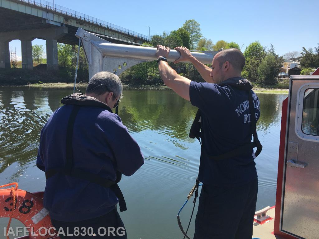 5/8/2018 Klein Side Scan Sonar Training
Lou D'Acunto & Matt Zaremski
