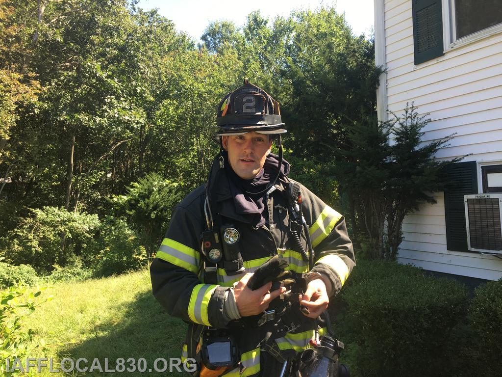 9/13/2016 18 Country Club Road fire
Colin Curran
