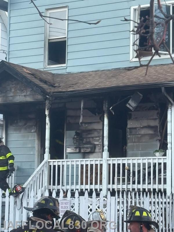 5 NFD Firefighters Burned at 3rd Alarm Fire on Golden Hill St - Norwalk ...