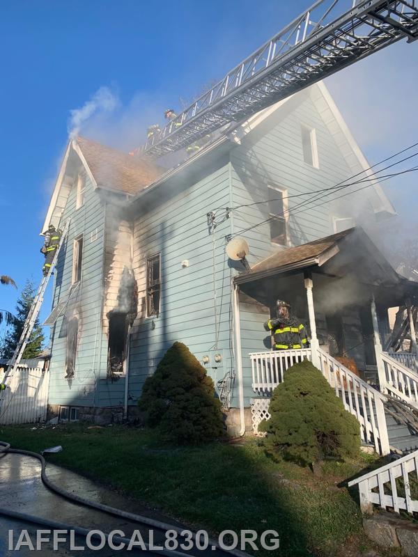 5 NFD Firefighters Burned at 3rd Alarm Fire on Golden Hill St - Norwalk ...